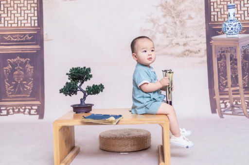 灯塔十个月宝宝可以吃盐吗